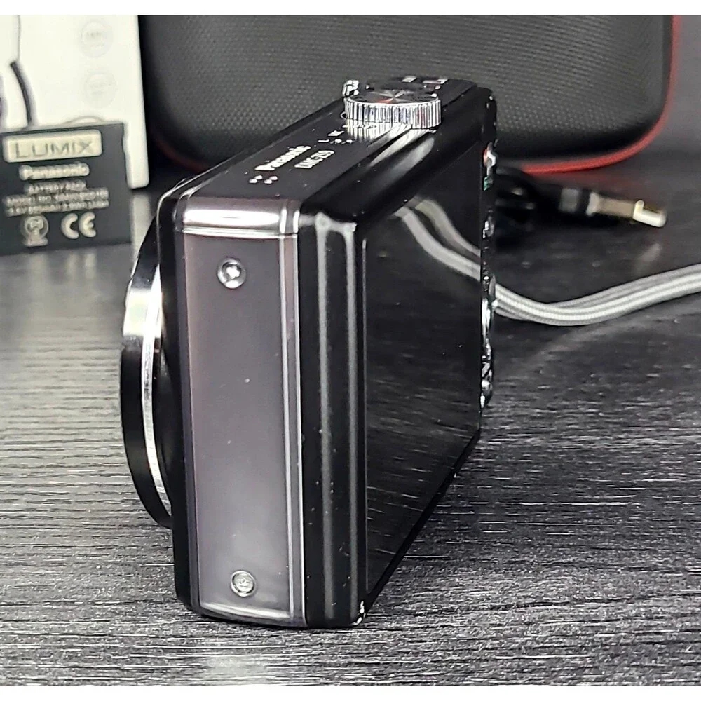 Panasonic Lumix DMC-ZS7 12.1MP Digital Camera Bundle 🛡️ Refurbished [EX+]